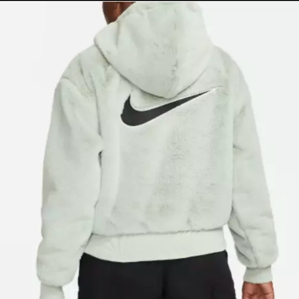 Like new - Nike Faux Fur Coat
